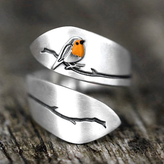 Robin Spiral Ring